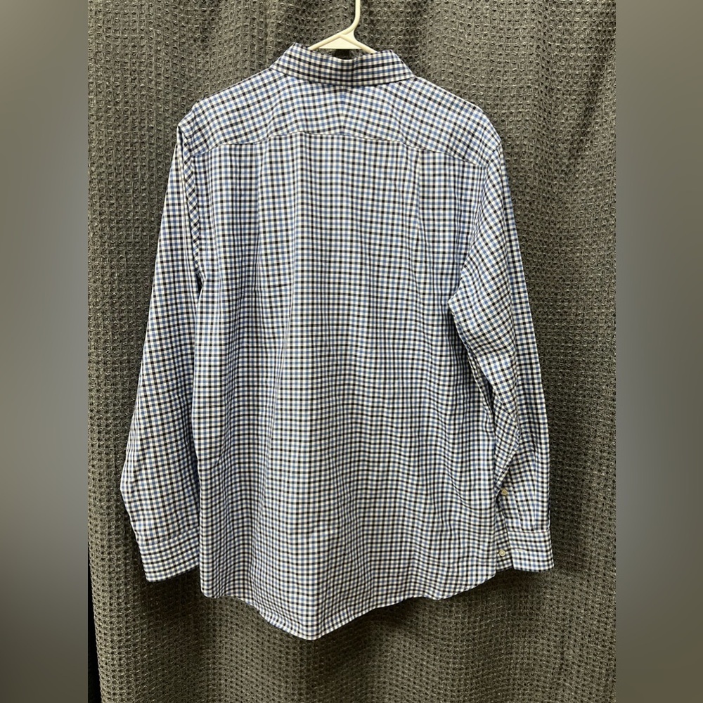 J. McLaughlin Trim Fit Button Down - Picture 2 of 4